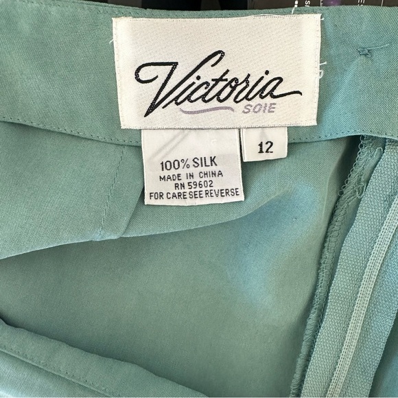 Vintage Sage Green High-Waisted Midi Skirt 100% SILK Front Slit - Picture 5 of 10